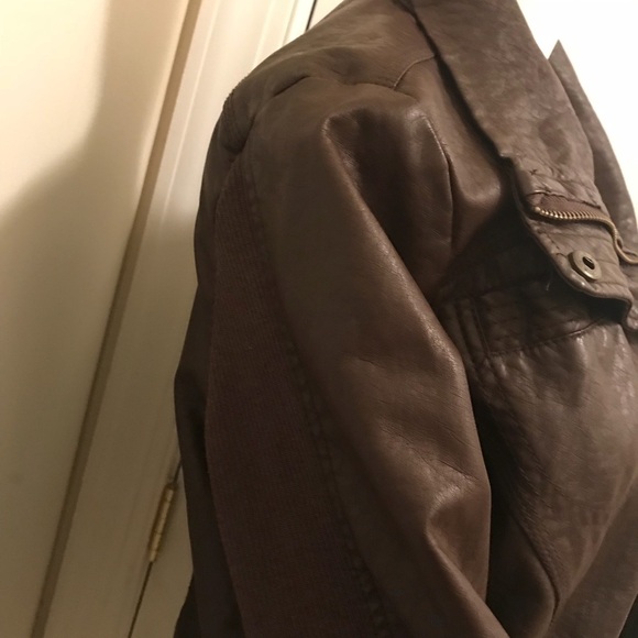 Soft leather jacket - Picture 8 of 8